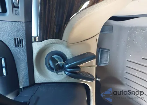 2011 Hyundai Santa Fe Limited from USA, damaged, VIN 5XYZK3AB4BG043109